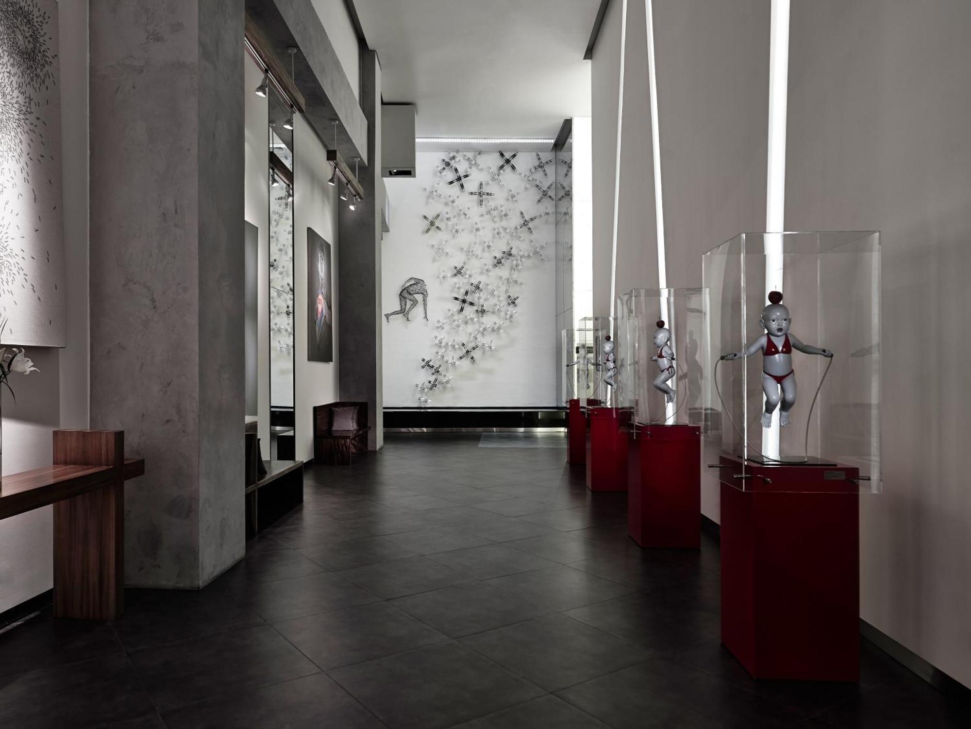 Pullman Jakarta Central Park Extérieur photo The interior of the museum