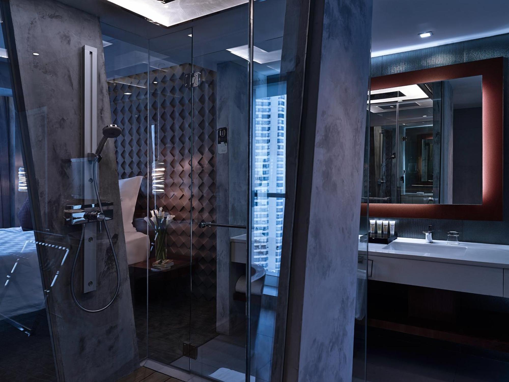 Pullman Jakarta Central Park Extérieur photo Bathroom