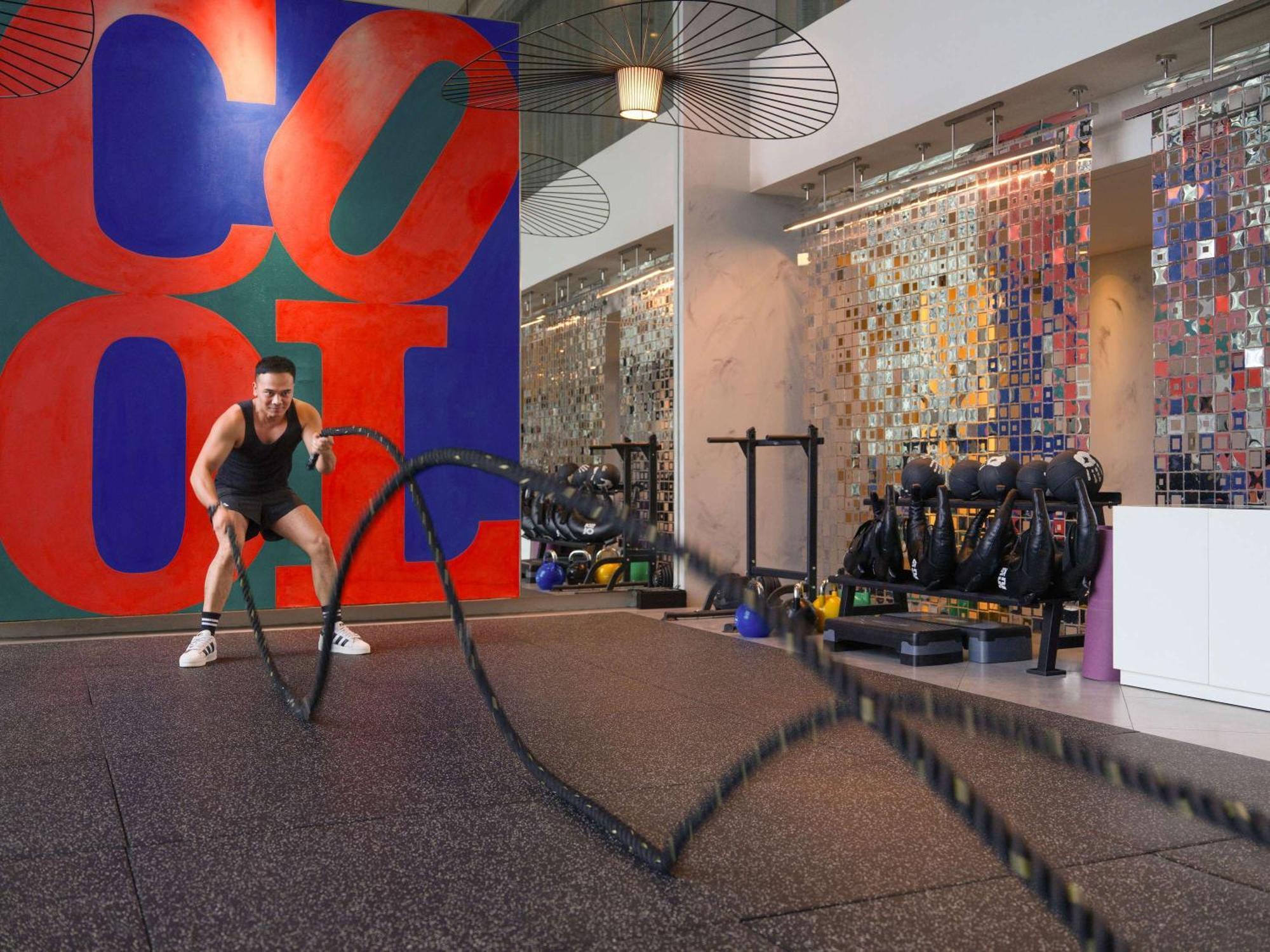 Pullman Jakarta Central Park Extérieur photo The gym at the Standard East Village