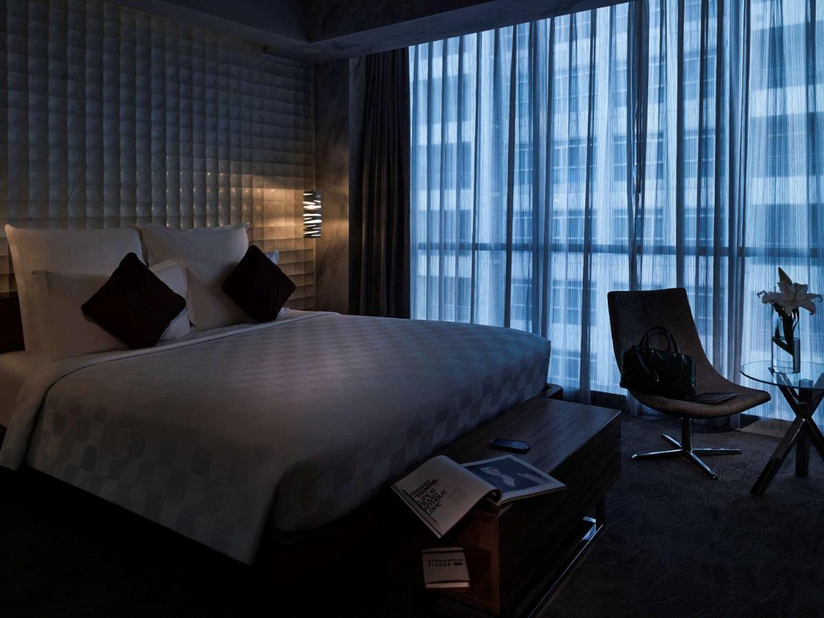 Pullman Jakarta Central Park Extérieur photo Deluxe Room