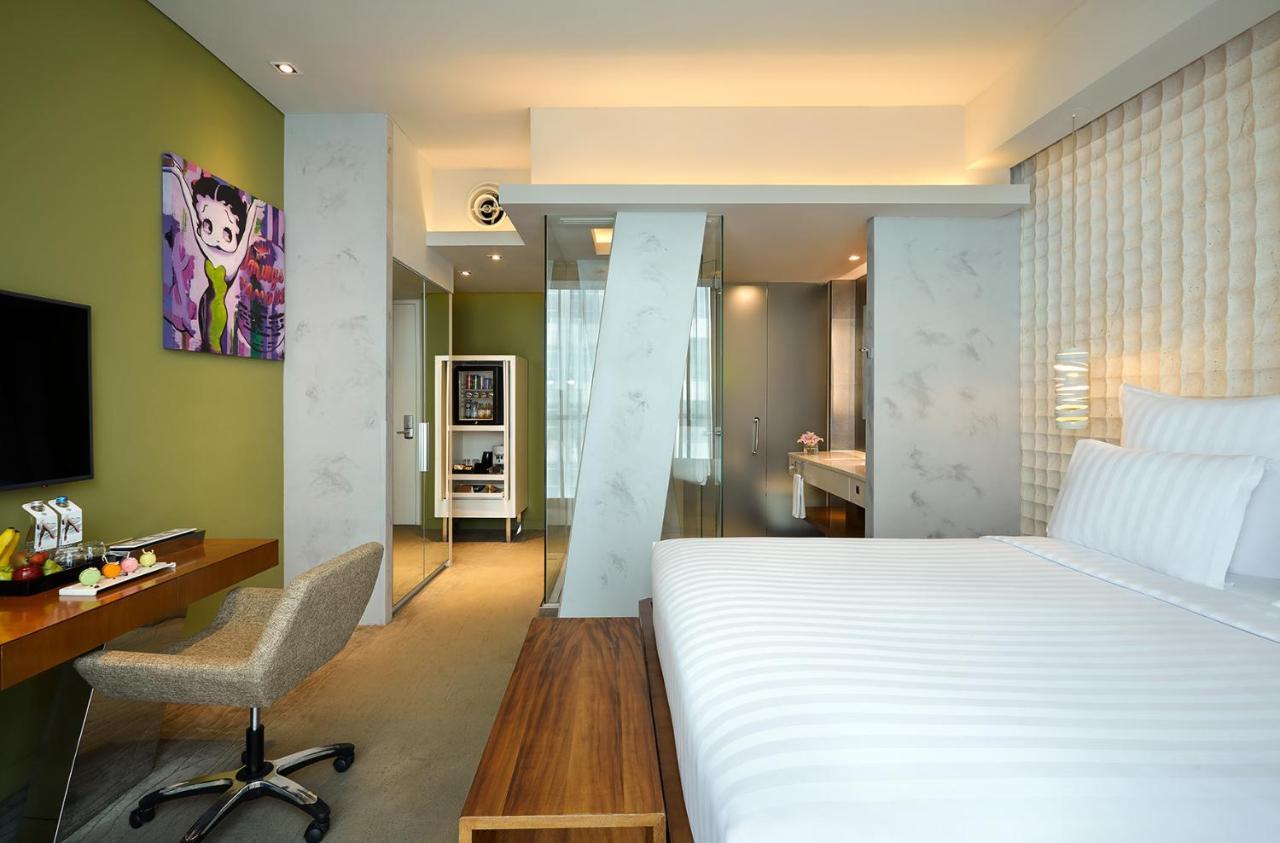 Pullman Jakarta Central Park Extérieur photo Deluxe Room