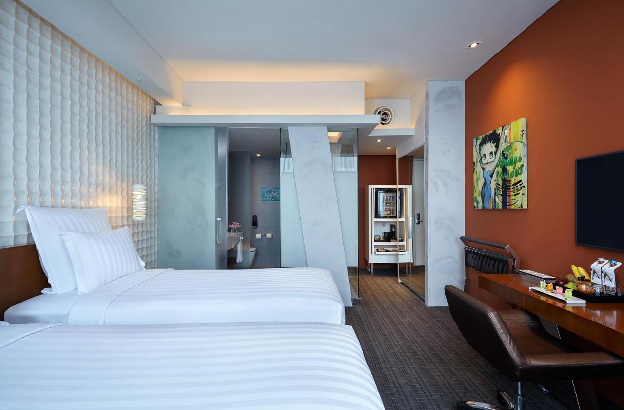 Pullman Jakarta Central Park Extérieur photo Deluxe Room